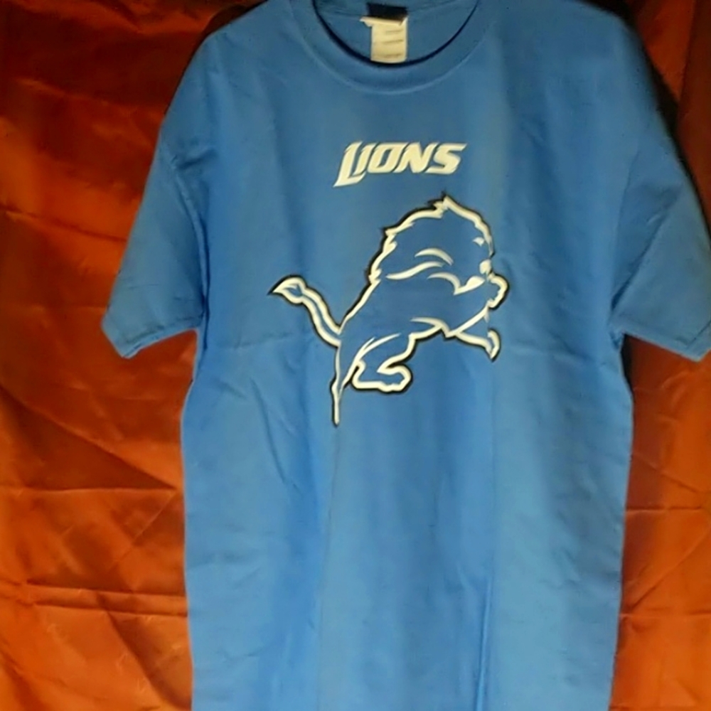 Large NFL Team Apparel Detroit Lions T-shirt